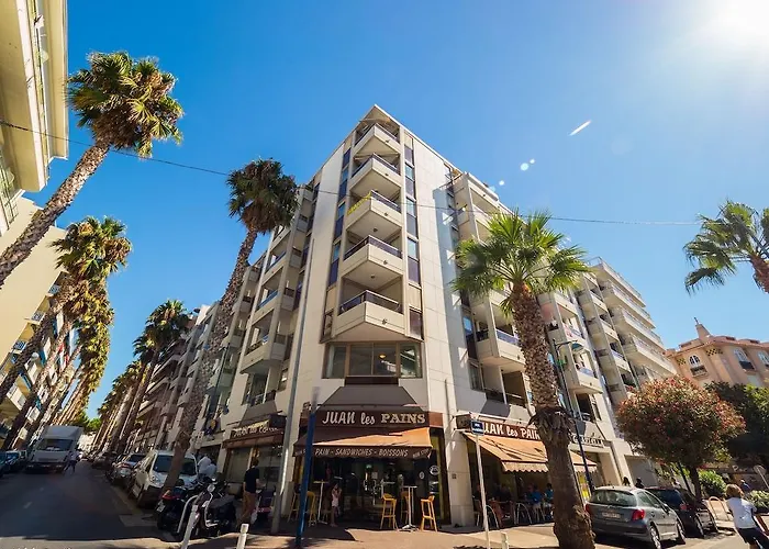 Couleurs Soleil, Juan Les Pins Апарт-отель 3*